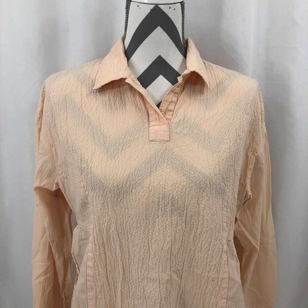 Uniqlo Side Split Peach Seersucker Blouse Long Sleeve Shirt Small